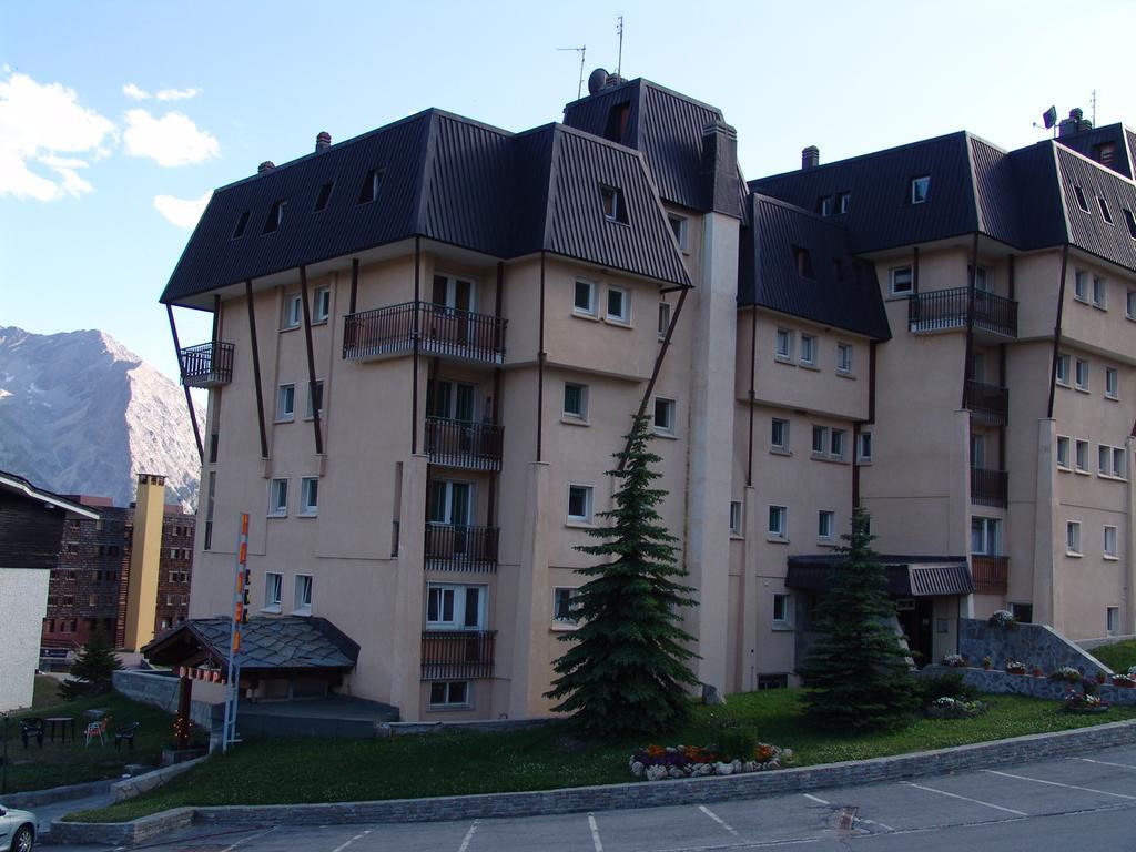 Hotel Olimpic Colle Colle Sestriere Exterior photo