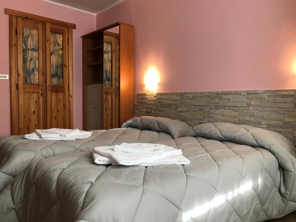 Hotel Olimpic Colle Colle Sestriere Exterior photo